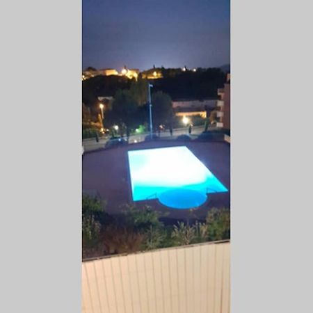 Appartement 4/6 Pers Fréjus Eksteriør billede