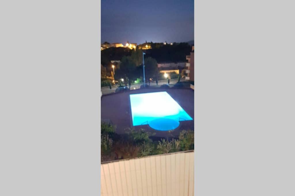 Appartement 4/6 Pers Fréjus Eksteriør billede